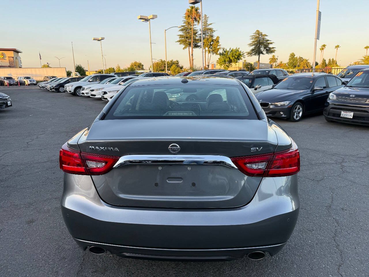Used 2017 Nissan Maxima 3.5 SV FWD image 7