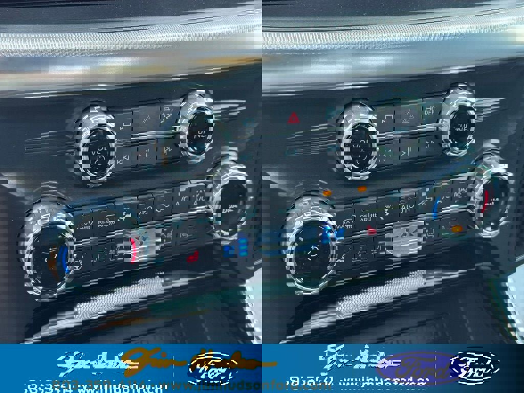 New 2025 Ford F150 Lariat w/ Equipment Group 501A Mid image 30