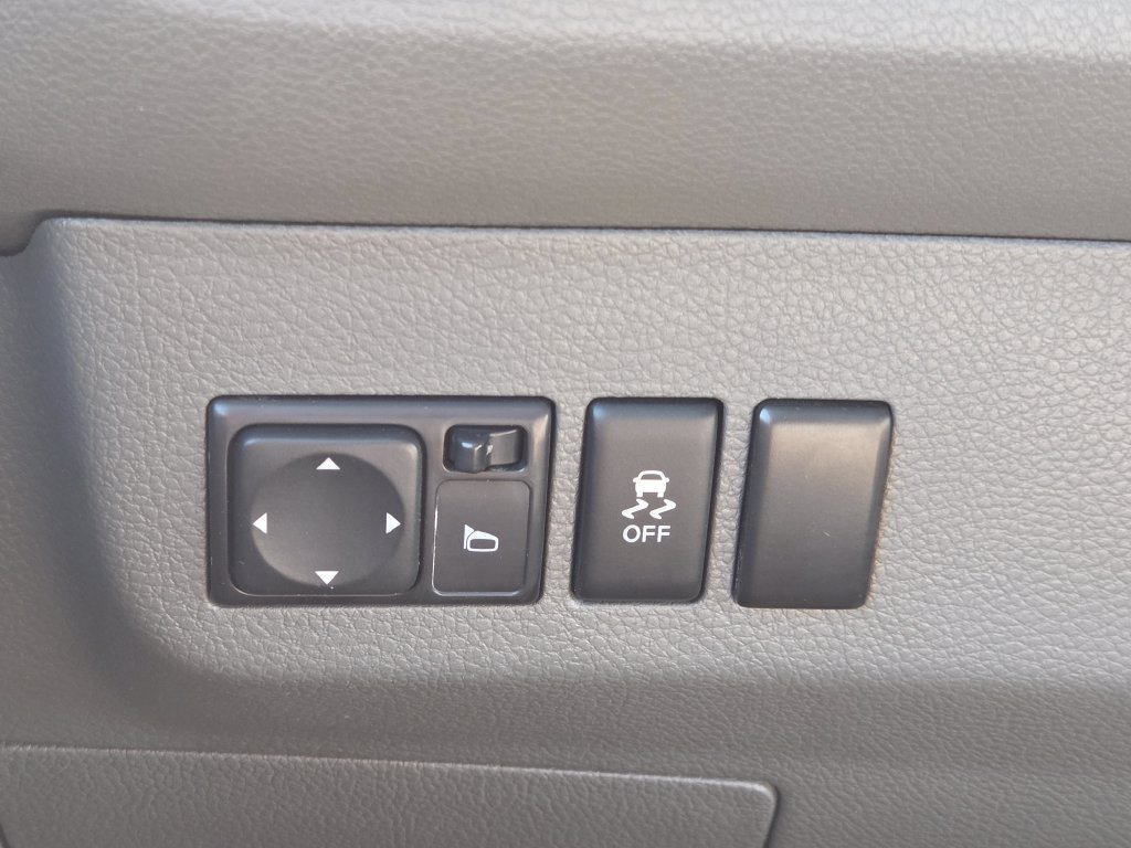 Used 2020 Nissan NV 2500 SV RWD image 7