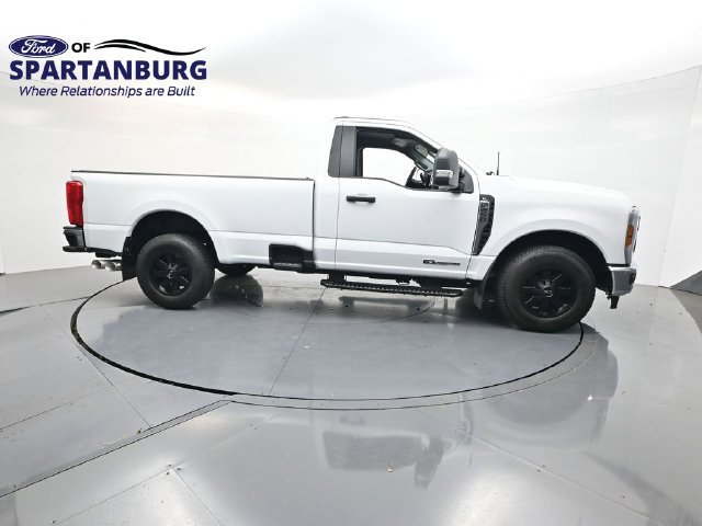 Used 2026 Ford F250 XL w/ XL Chrome Package RWD image 8