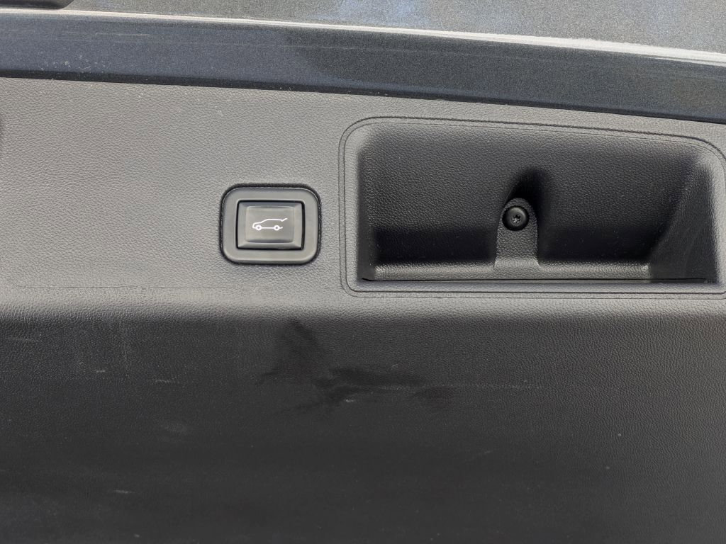 Certified 2021 GMC Terrain SLT w/ Infotainment Package II image 35