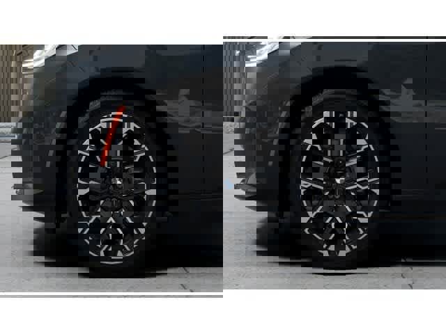 New 2025 BMW X3 xDrive30i w/ Premium Package image 7