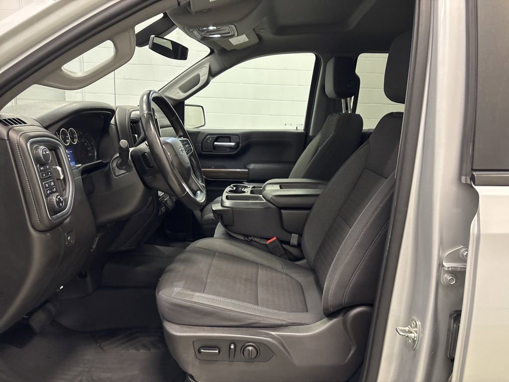 Used 2020 Chevrolet Silverado 1500 LT Trail Boss w/ Convenience Package image 11