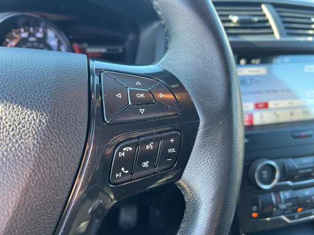 Certified 2019 Ford Explorer XLT w/ Equipment Group 202A image 9