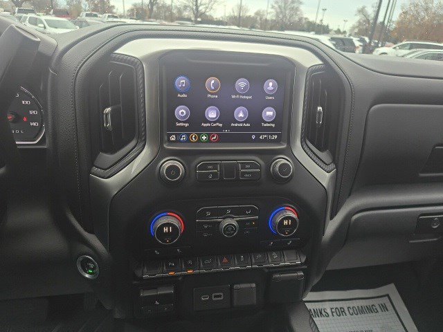 Used 2019 Chevrolet Silverado 1500 RST image 23