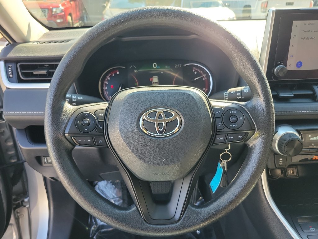 Used 2025 Toyota RAV4 LE FWD image 22