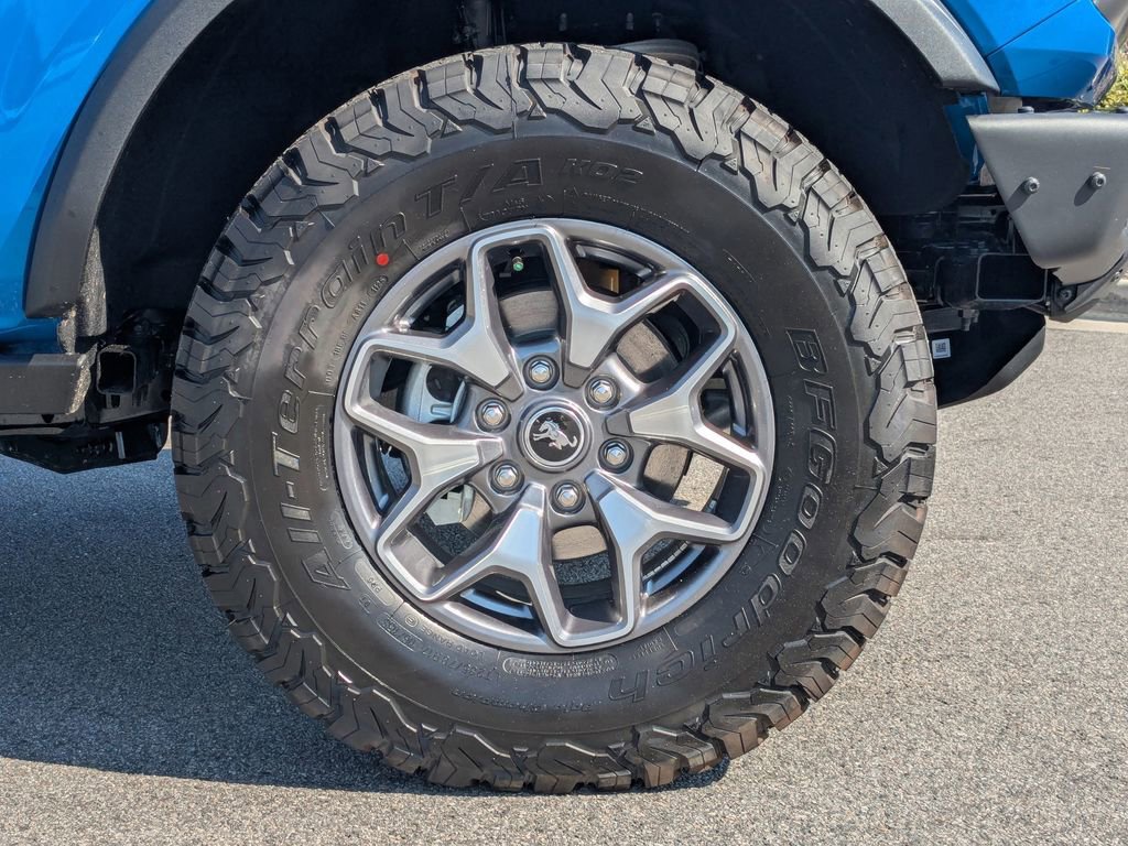 New 2025 Ford Bronco Badlands image 13