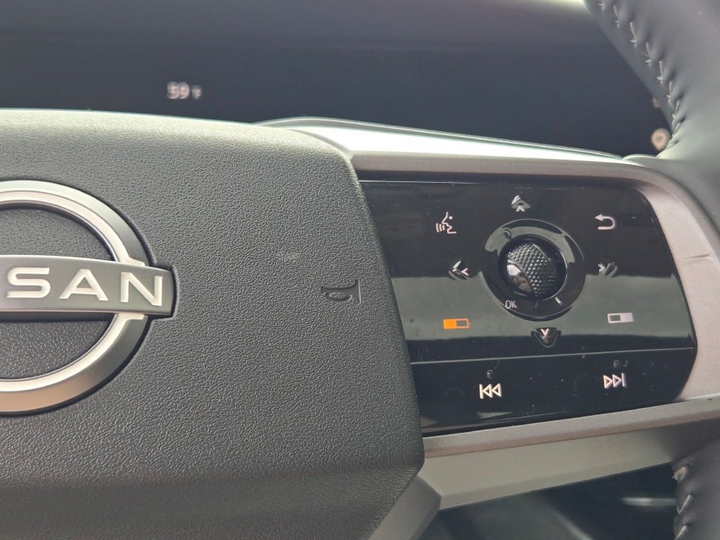 Used 2025 Nissan Murano SL w/ Cargo Package AWD/4WD image 39