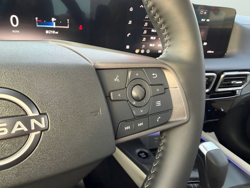 Used 2026 Nissan Sentra SL w/ Floor Mat Package FWD image 23