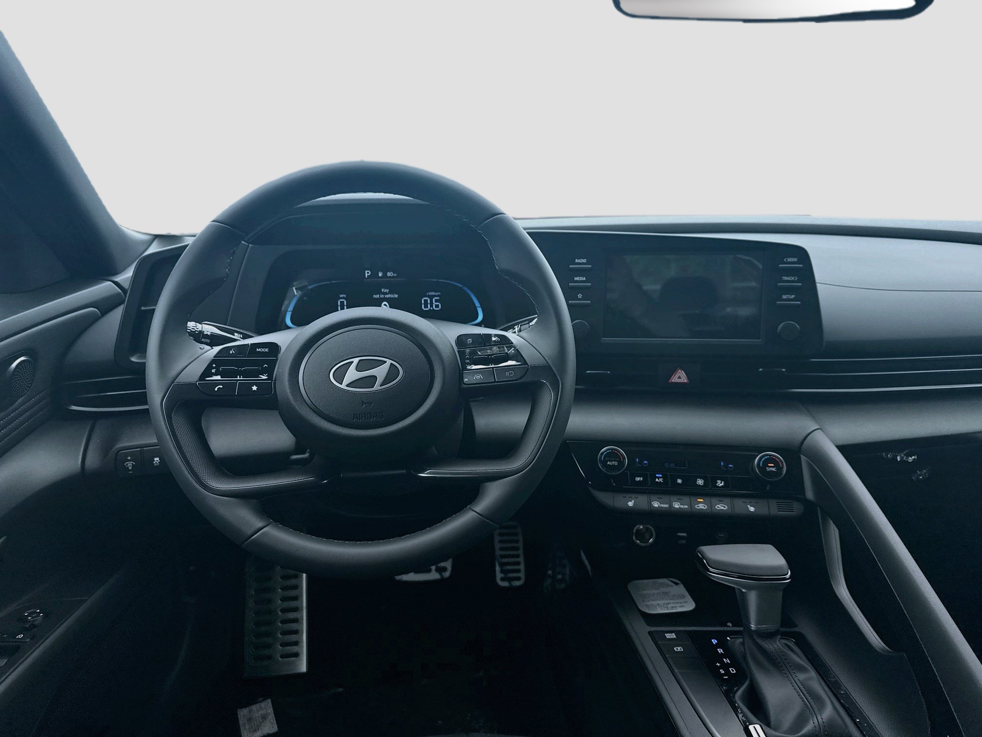New 2026 Hyundai Elantra SEL Sport FWD image 15