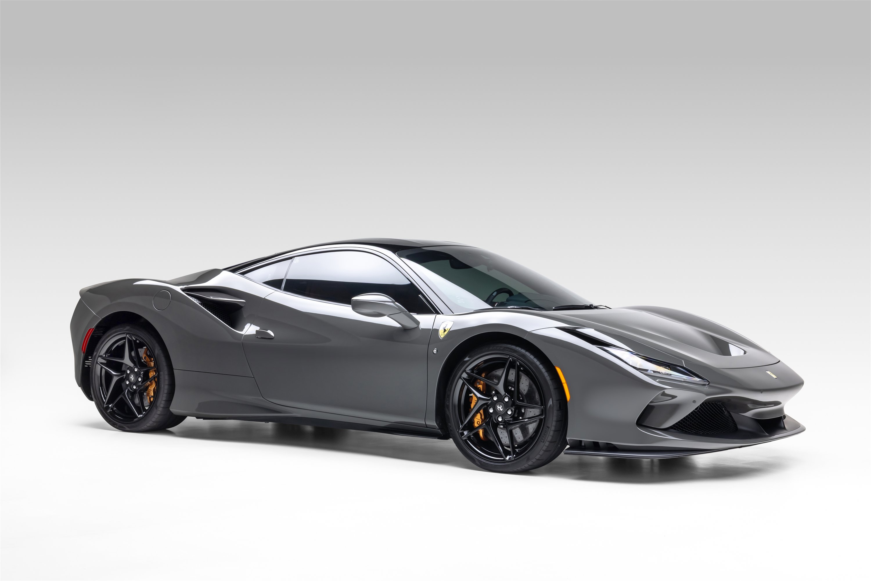 Certified 2022 Ferrari F8 Tributo RWD image 10