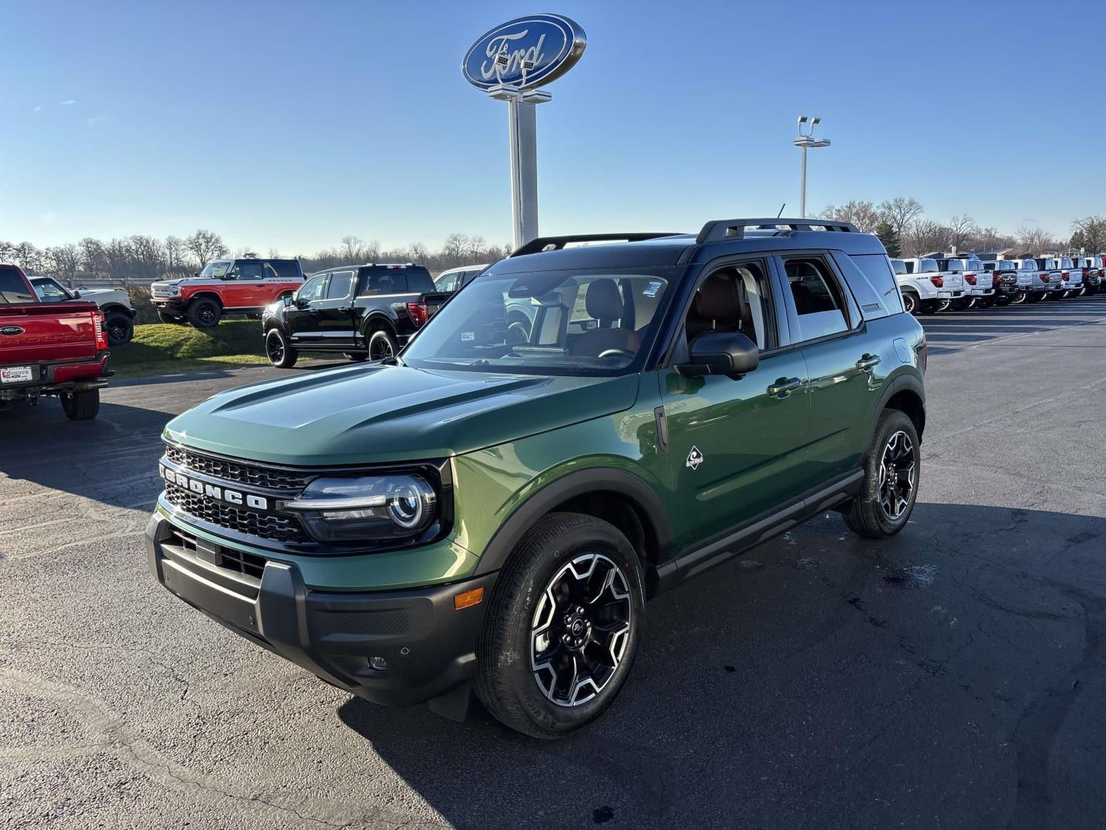 New 2025 Ford Bronco Sport Outer Banks w/ Outer Banks Tech Package+ image 3