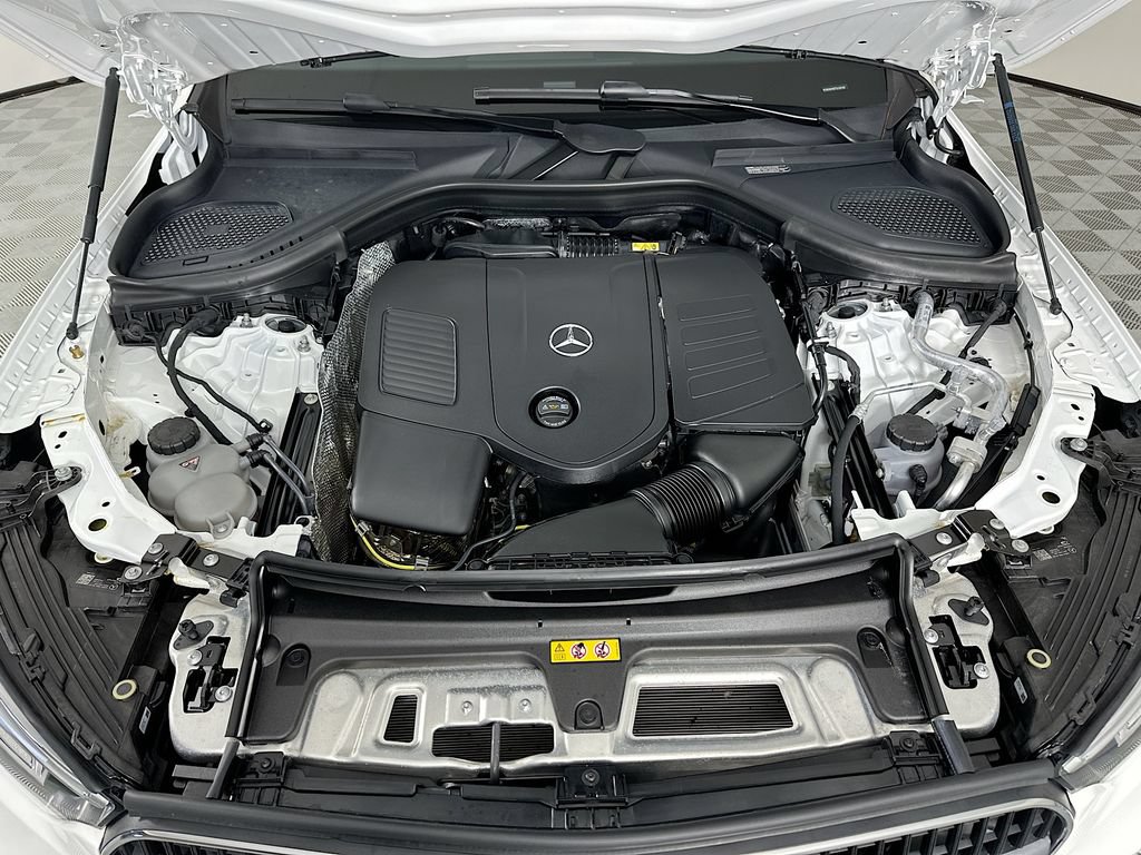 Used 2026 Mercedes-Benz GLC 300 4MATIC image 31