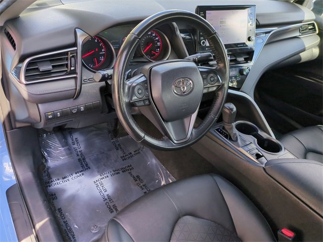 Used 2023 Toyota Camry XSE image 11