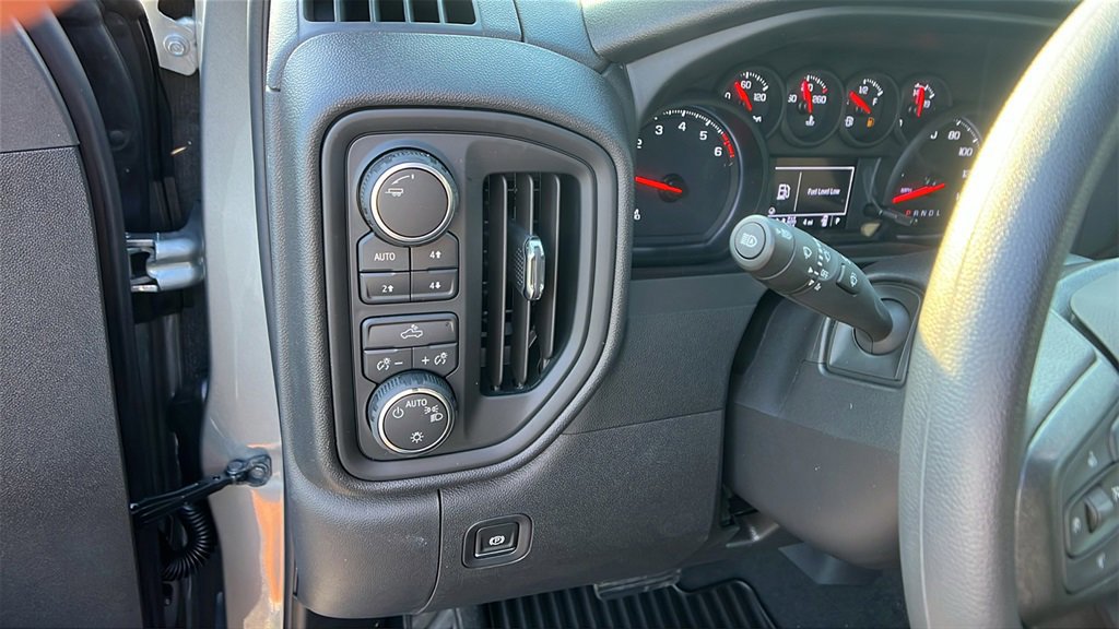 New 2026 Chevrolet Silverado 1500 Custom Trail Boss w/ Turbomax Blackout Package image 19