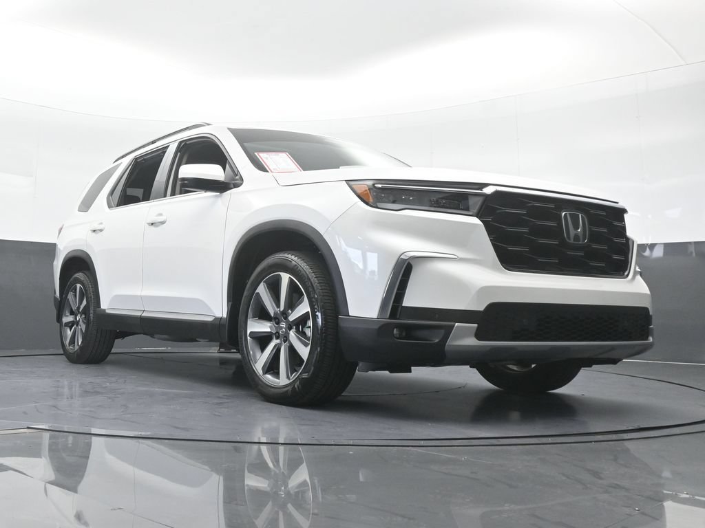 Used 2025 Honda Pilot Touring image 69