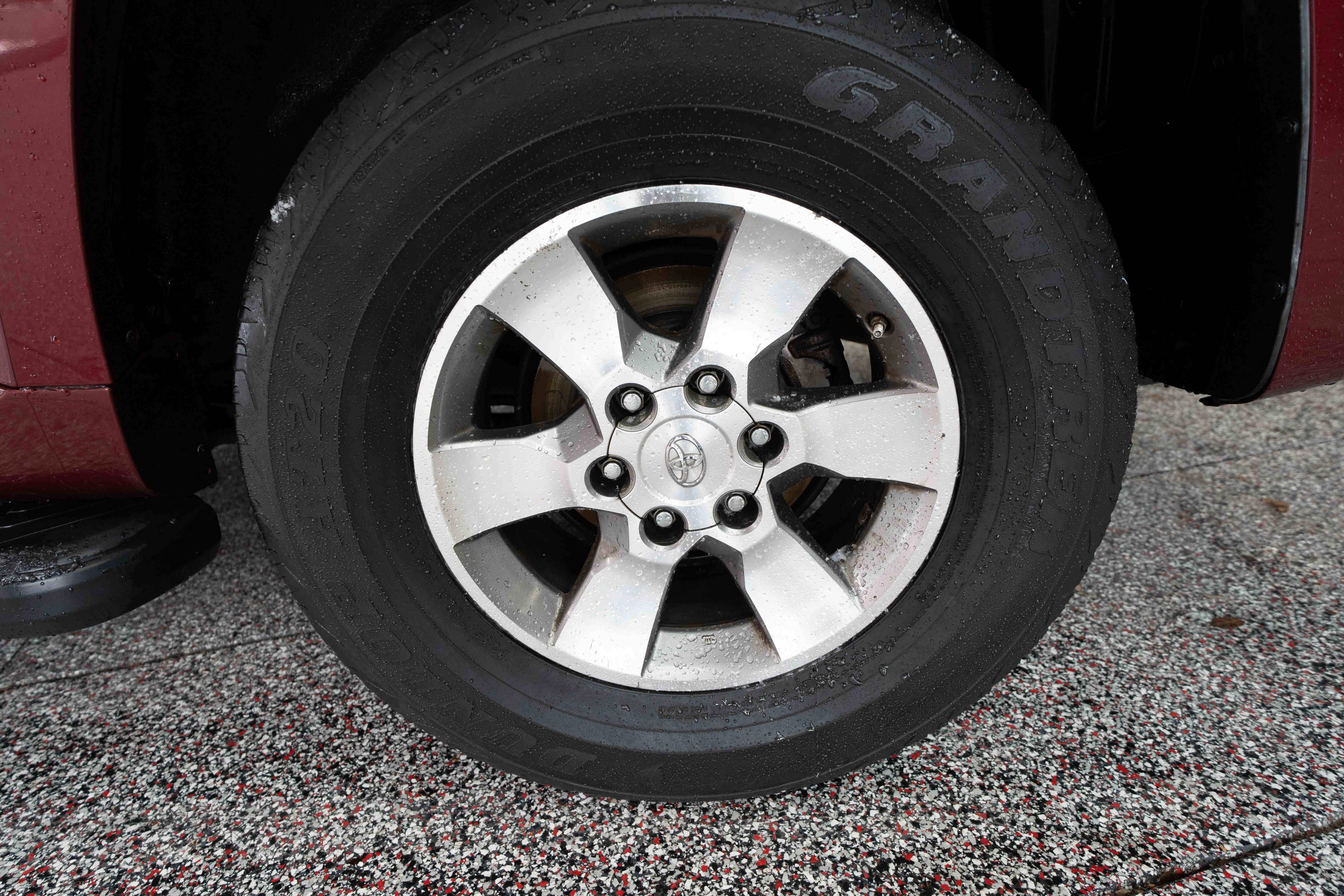 Used 2012 Toyota 4Runner SR5 w/ Premium Pkg image 29