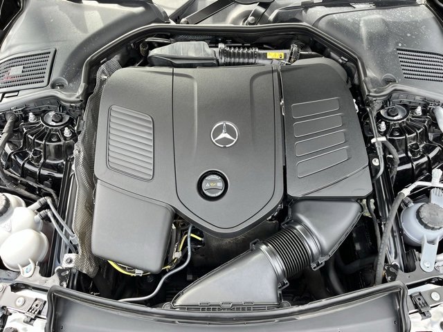 Certified 2025 Mercedes-Benz C 300 Sedan image 28