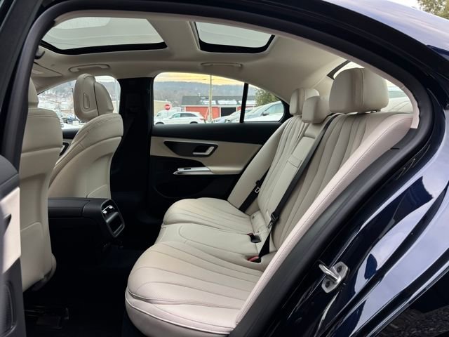 Used 2026 Mercedes-Benz E 350 4MATIC Sedan image 22