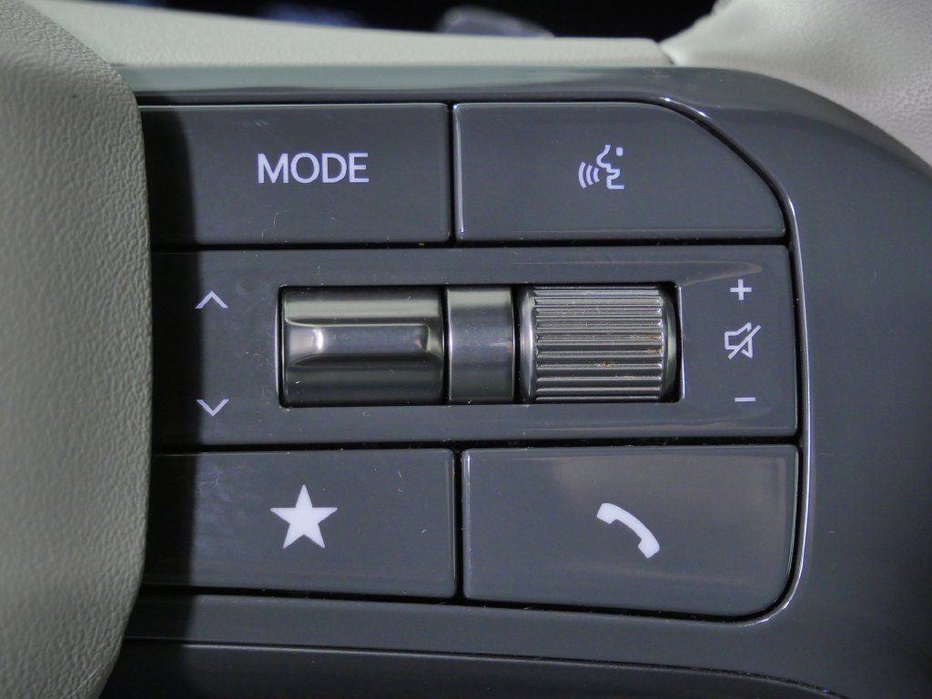 Used 2024 Kia EV9 Land AWD/4WD image 29