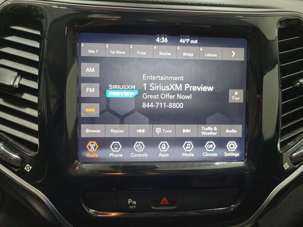 Used 2019 Jeep Cherokee Limited image 42