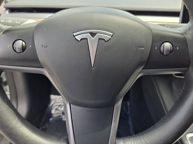 Used 2023 Tesla Model 3 Standard Range image 27