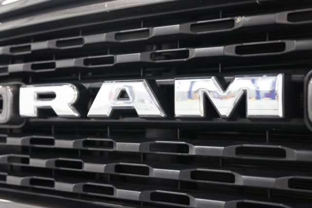 Used 2022 RAM 1500 Big Horn AWD/4WD image 4