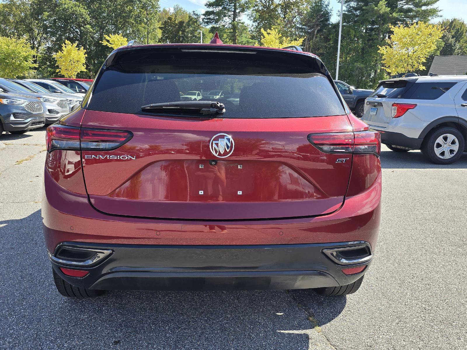Used 2023 Buick Envision Essence w/ Sport Touring Package FWD image 4