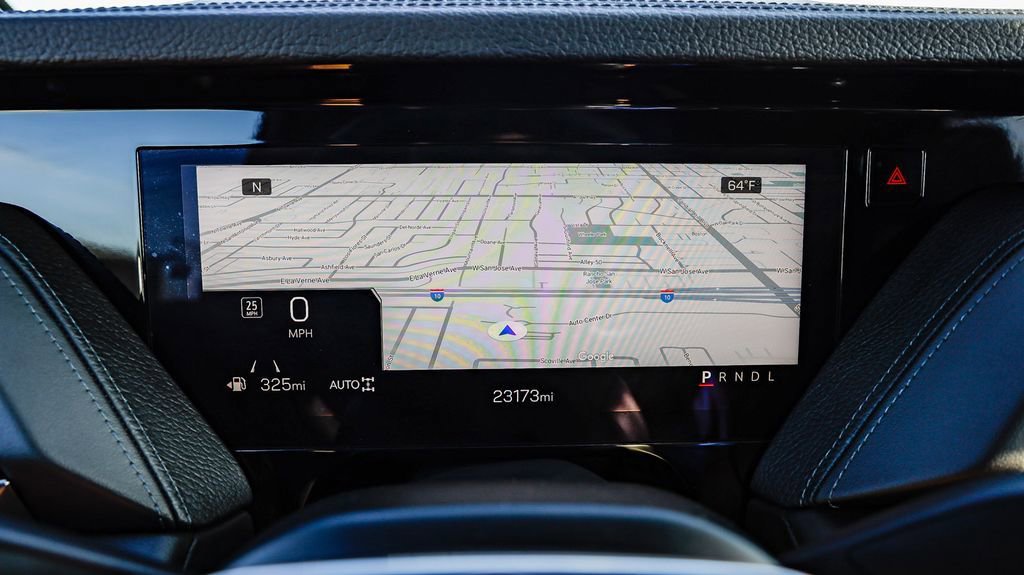 Used 2025 GMC Yukon XL Denali image 28