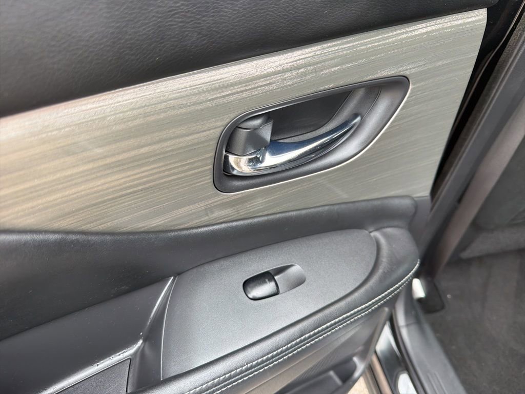 Used 2016 Nissan Murano SV image 22