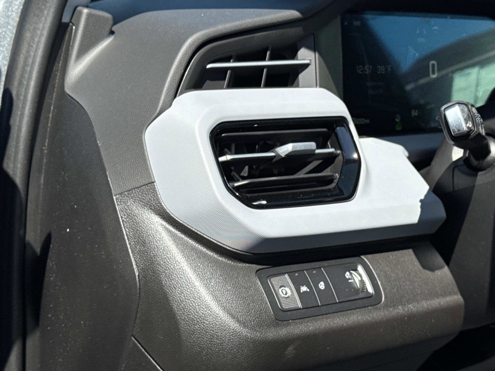 New 2027 Chevrolet Bolt LT w/ Comfort Package image 26