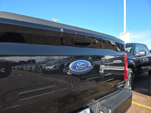 Certified 2022 Ford F150 XLT w/ Equipment Group 302A High image 6