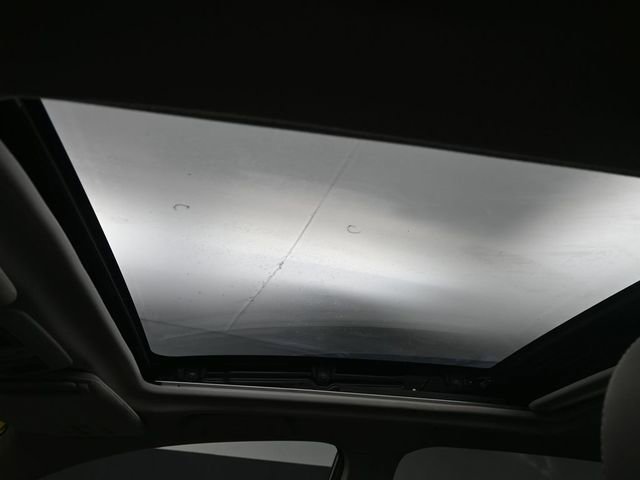 Used 2015 Subaru Forester 2.5i Limited image 19