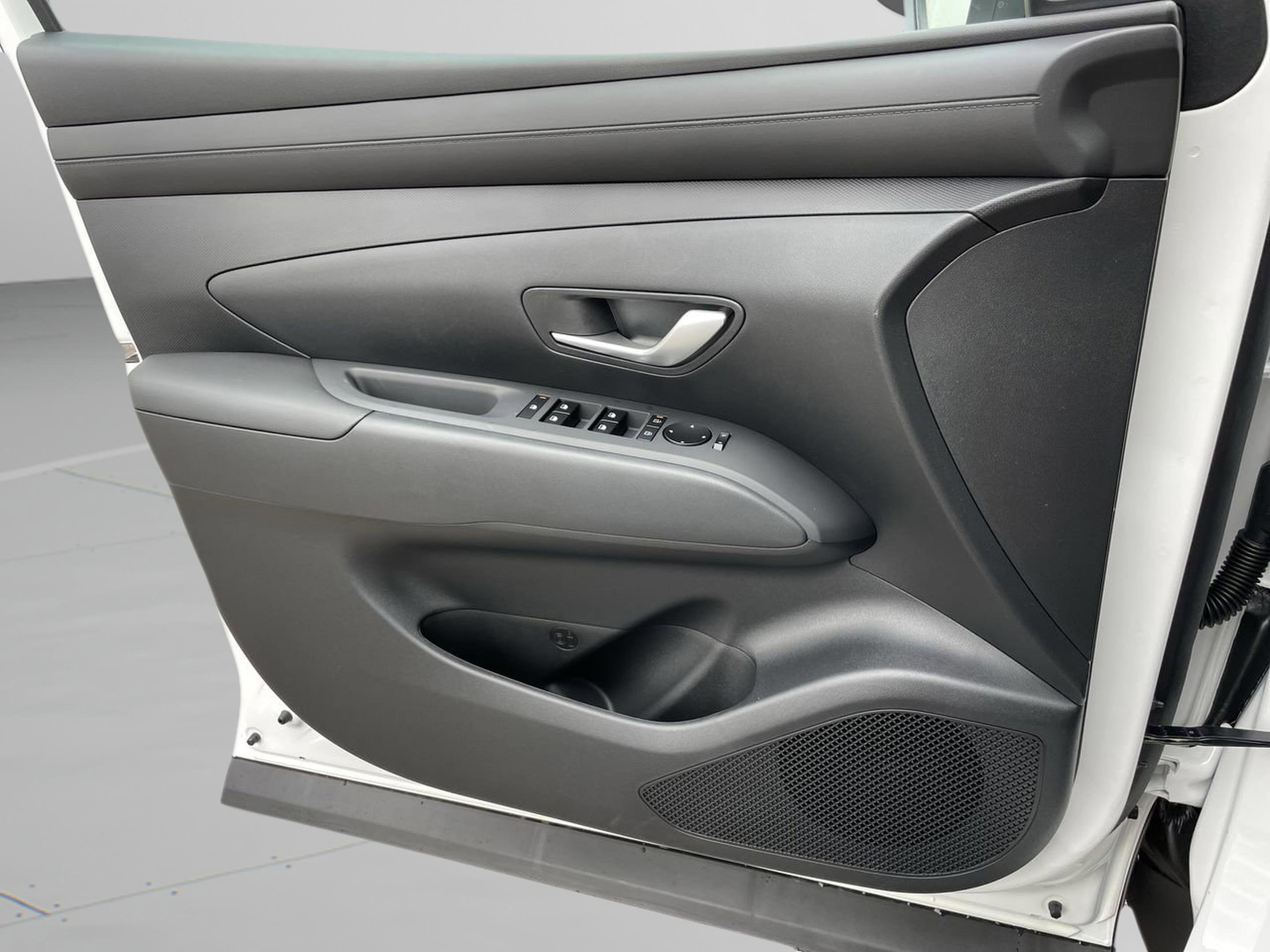 New 2026 Hyundai Santa Cruz SE image 16