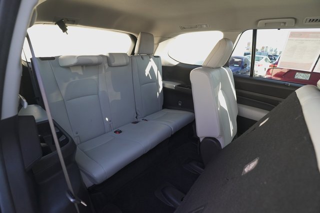 Certified 2024 Toyota Grand Highlander Limited image 16