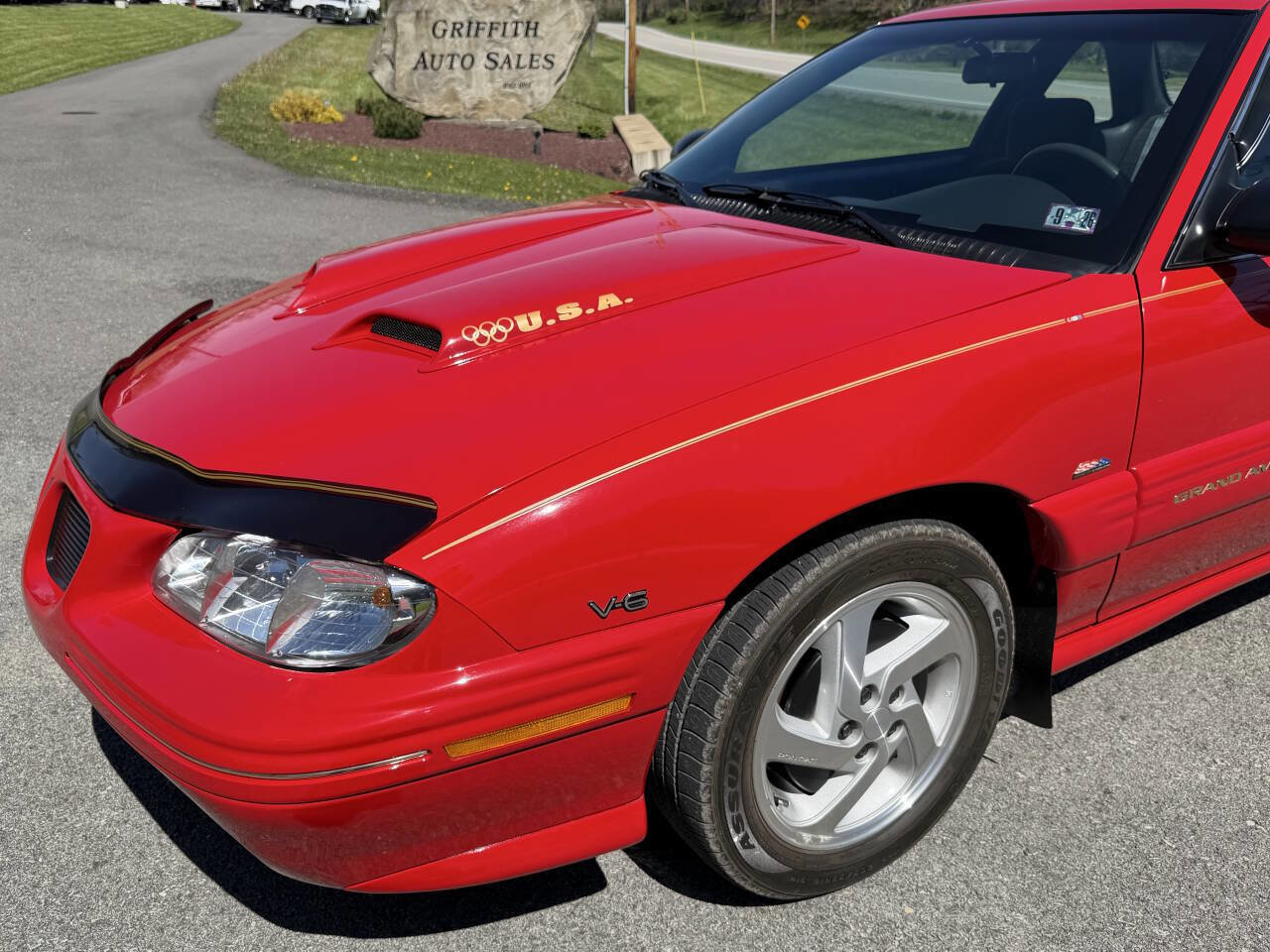 Used 1996 Pontiac Grand Am SE FWD image 4