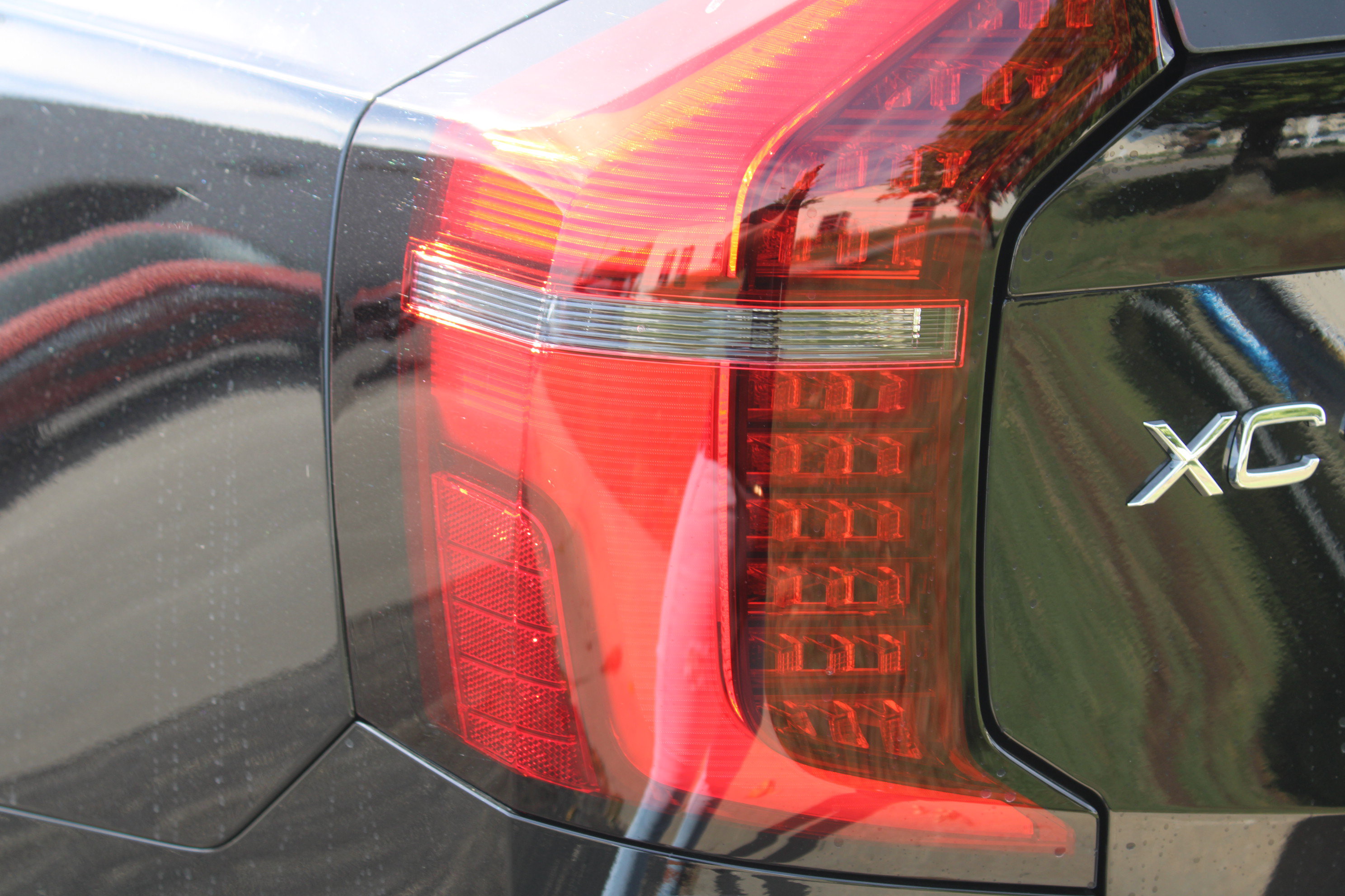 New 2026 Volvo XC90 B6 Plus w/ Protection Package Premier AWD/4WD image 53