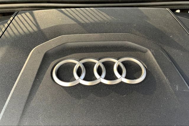 Used 2021 Audi Q7 3.0T Premium Plus image 30