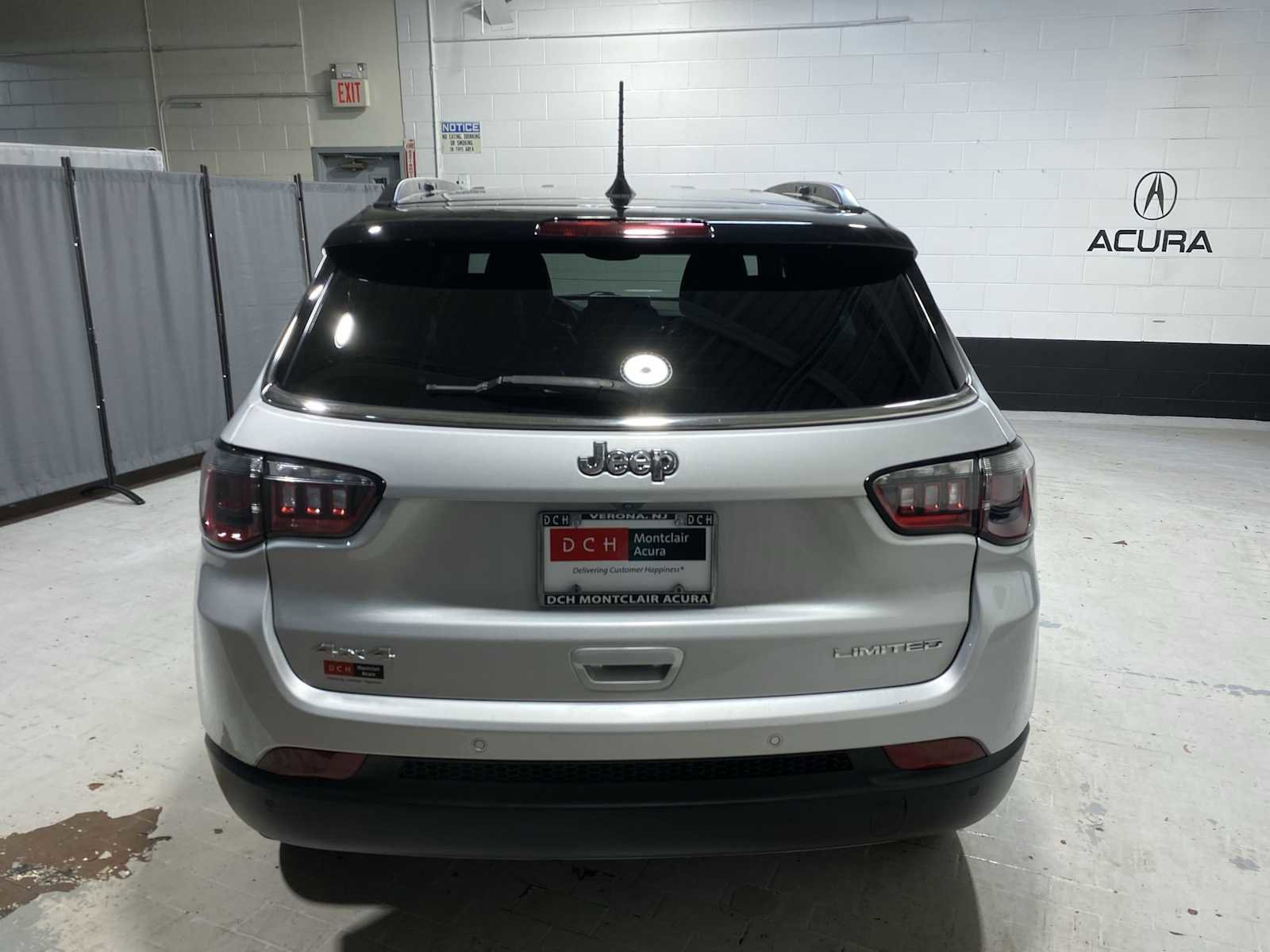 Used 2024 Jeep Compass Limited AWD/4WD image 5