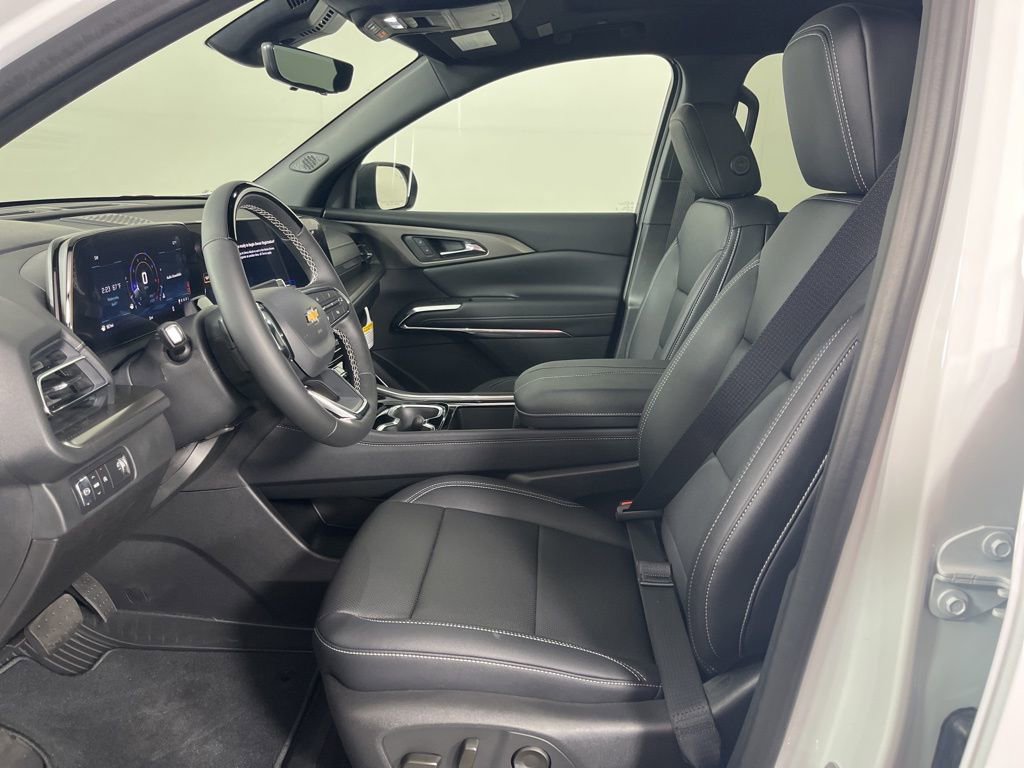 New 2026 Chevrolet Traverse LT w/ Enhanced Driving Package FWD image 20