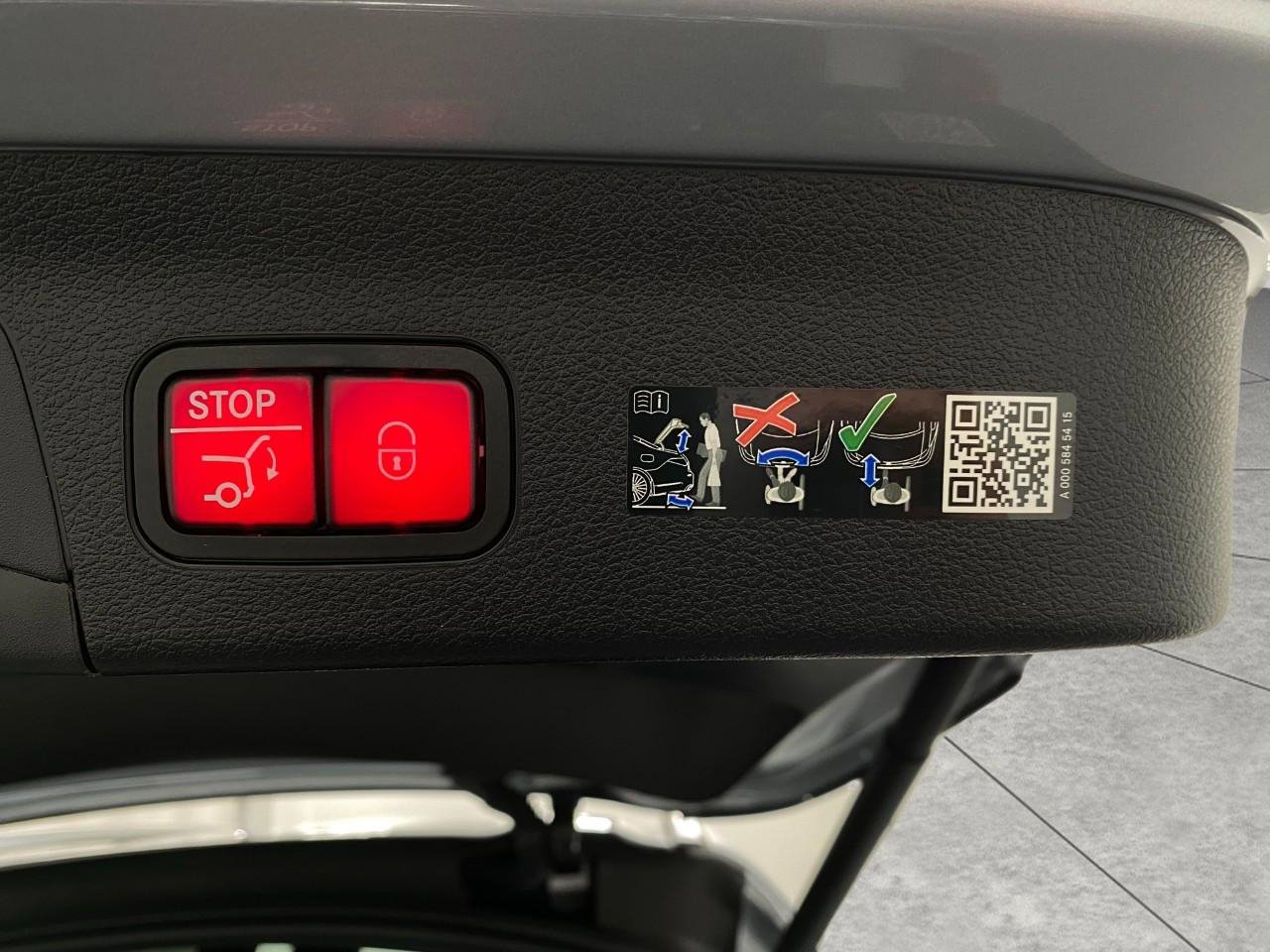 Certified 2025 Mercedes-Benz GLS 450 4MATIC image 7