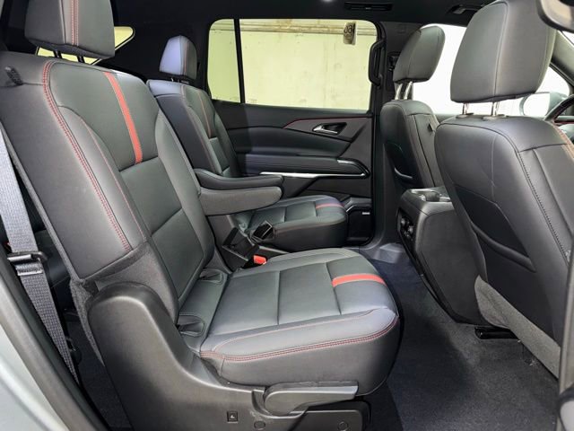 Used 2024 Chevrolet Traverse RS w/ LPO, Floor Liner Package image 22