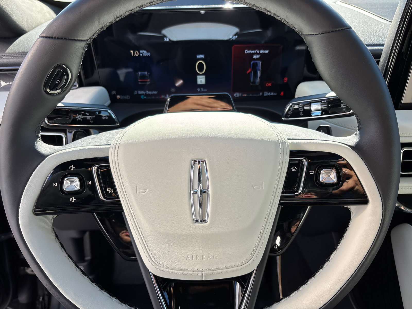 New 2026 Lincoln Aviator Black Label w/ Dynamic Handling Package image 18