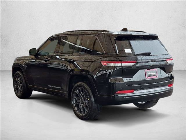 New 2027 Jeep Grand Cherokee Summit AWD/4WD image 9