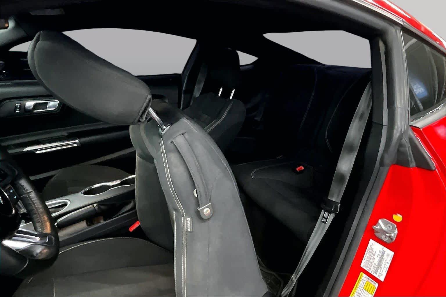 Used 2019 Ford Mustang Coupe w/ Equipment Group 101A RWD image 19