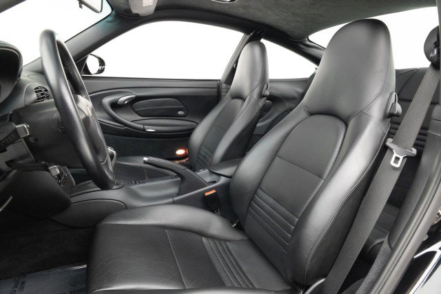 Used 2001 Porsche 911 Carrera image 8