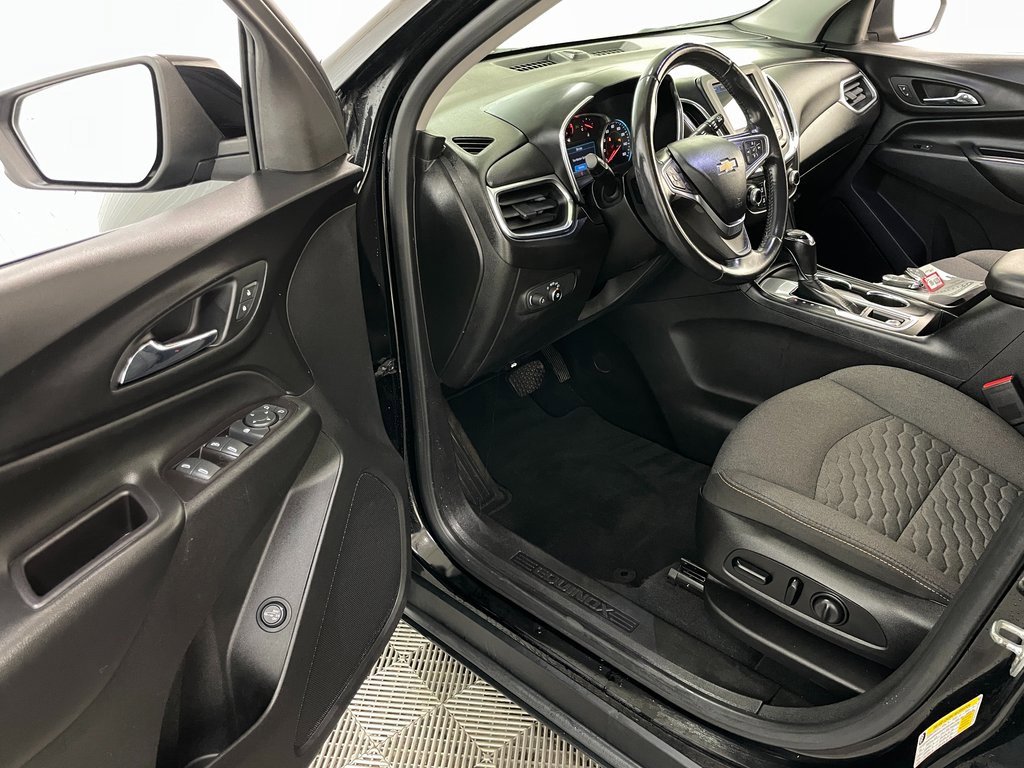 Used 2019 Chevrolet Equinox LT image 20