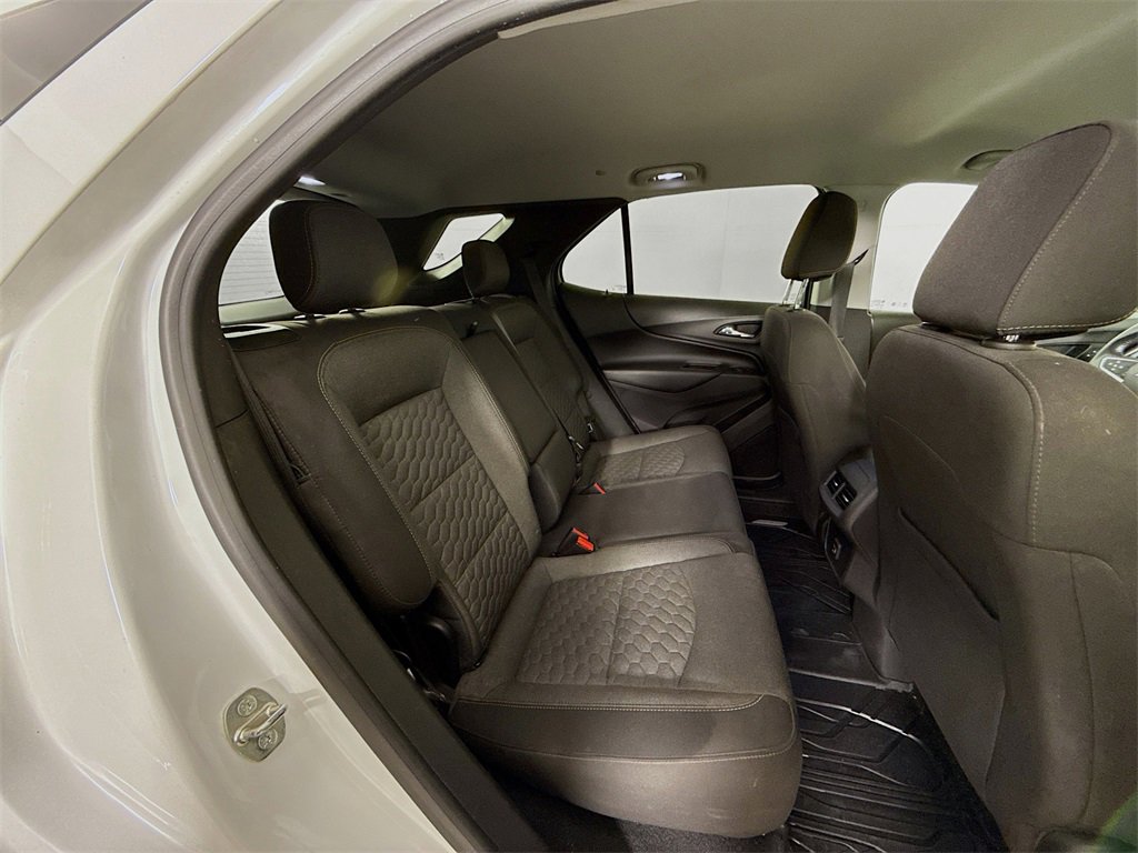 Used 2020 Chevrolet Equinox LT image 27