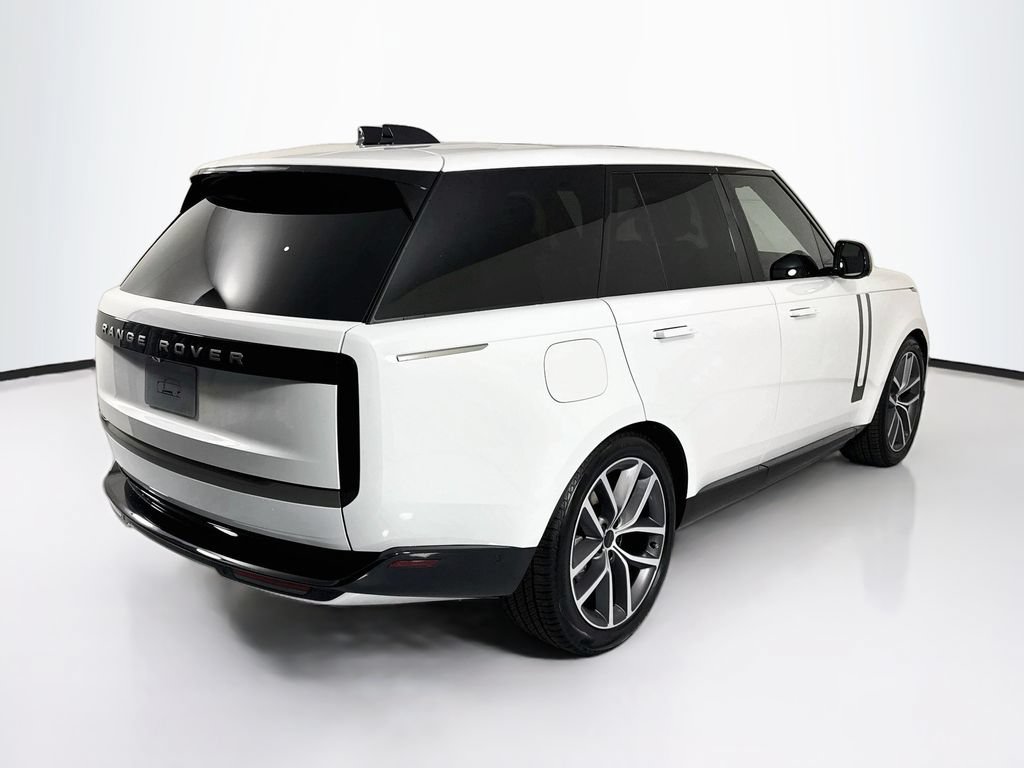 New 2026 Land Rover Range Rover SE AWD/4WD image 5