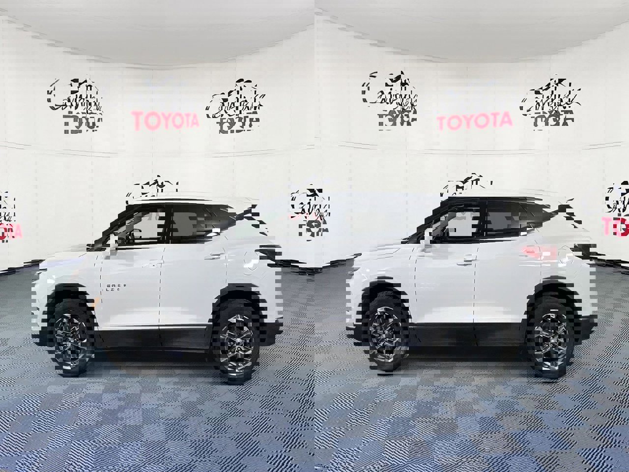 Used 2024 Chevrolet Blazer LT image 4